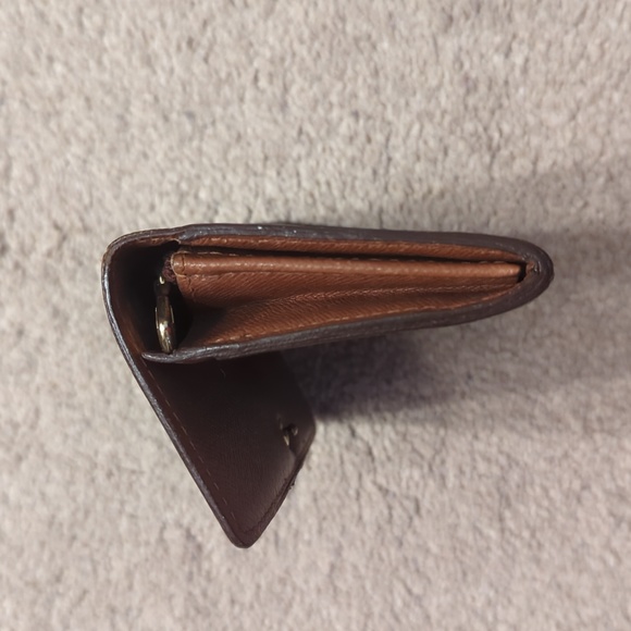 Louis Vuitton Monogram Vintage Wallet - Picture 8 of 8